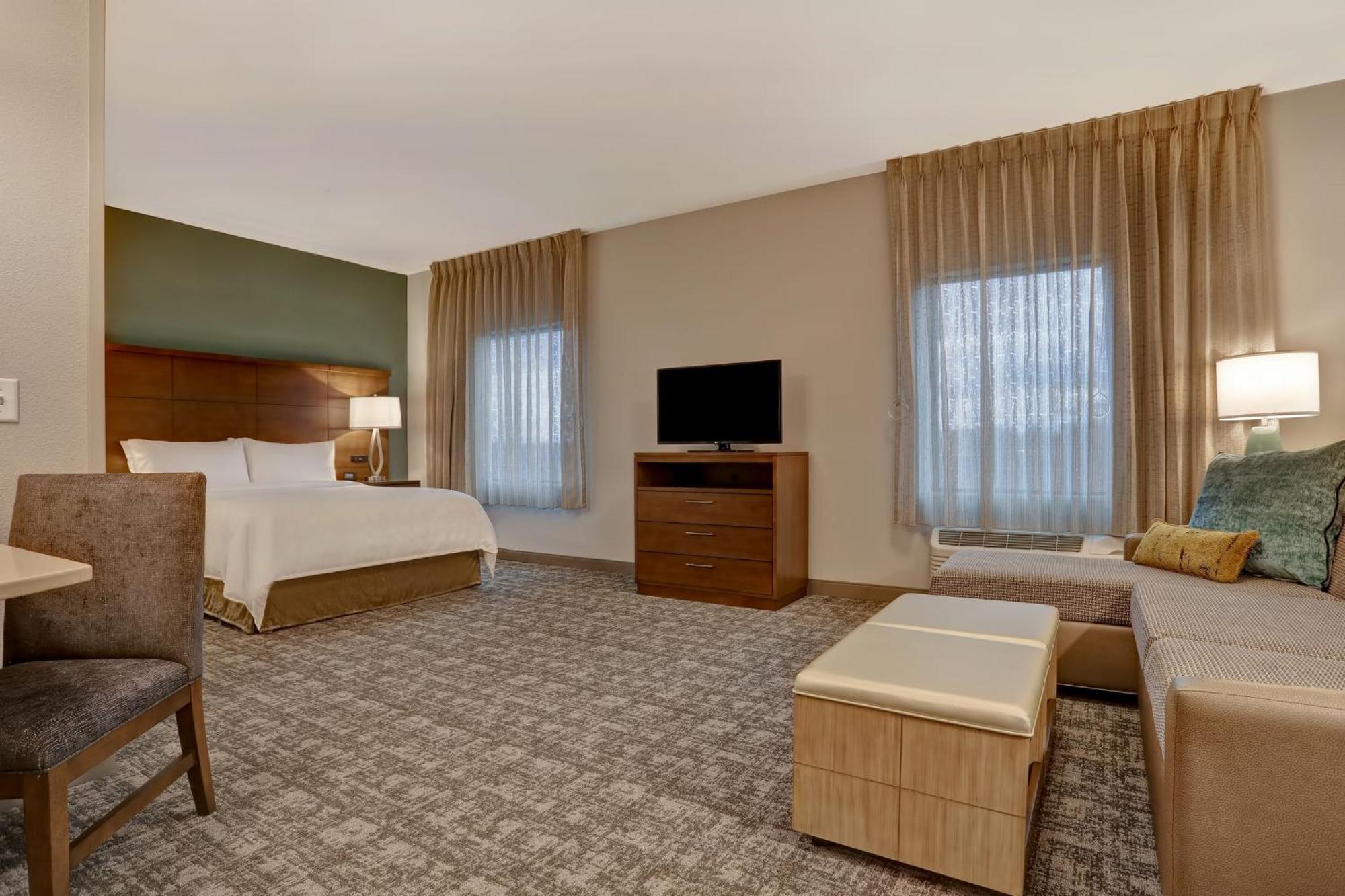 Staybridge Suites - Overland Park - Kansas City S By Ihg Екстер'єр фото